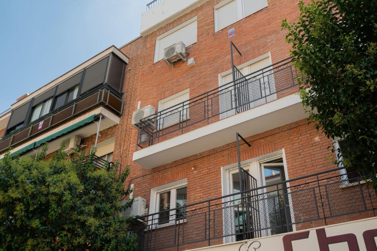 Atico Reformado En Madrid Rio Alquiler Temporal Apartment Екстериор снимка