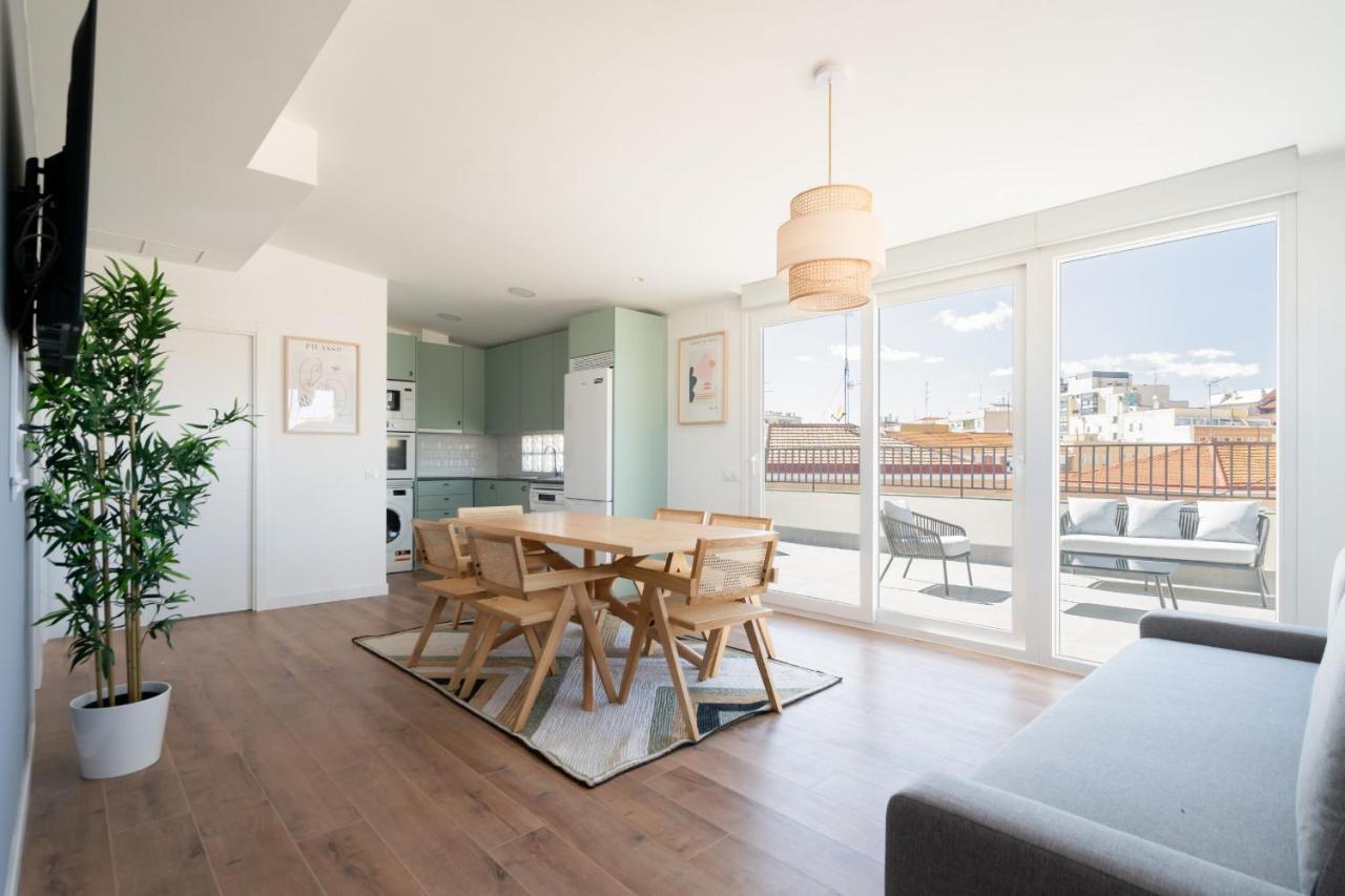 Atico Reformado En Madrid Rio Alquiler Temporal Apartment Екстериор снимка
